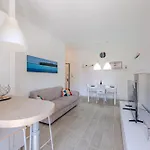 Appartement 5 Minutes Away - Comfort Free Wifi & Ac