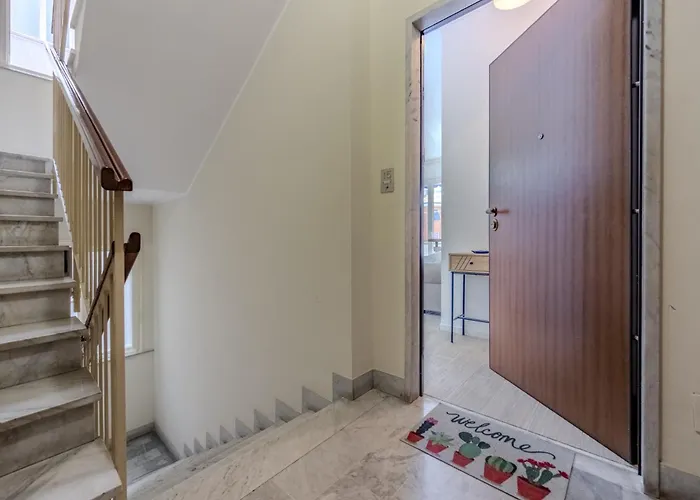 Apartmán 5 Minutes Away - Comfort Free Wifi & Ac