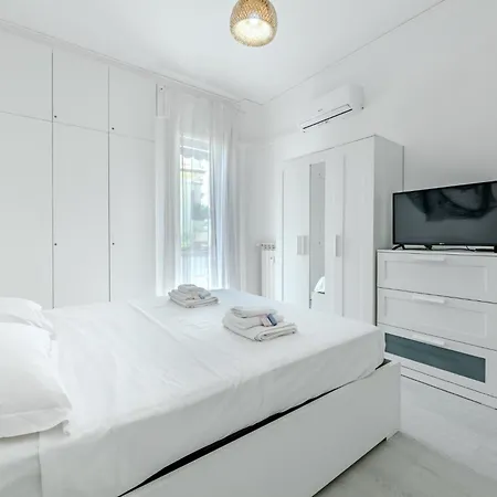 5 Minutes Away - Comfort Free Wifi & Ac * Arenzano