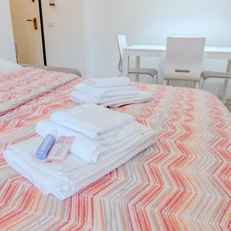 Appartamento 5 Minutes Away - Comfort Free Wifi & Ac Arenzano