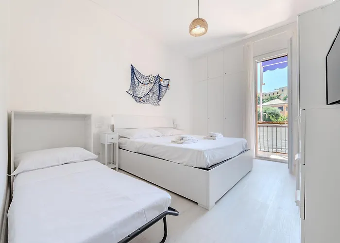 5 Minutes Away - Comfort Free Wifi & Ac Arenzano